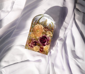 Small arch resin keepsake preserving real wedding flowers in a clear epoxy display from Everlasting Bloom Co.